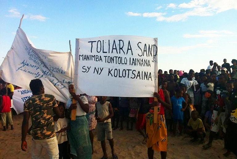 original_Accaparement-de-terres-à-MADAGASCAR-5000-ha-volés-par-les-Chinois-à-Tulear.jpg