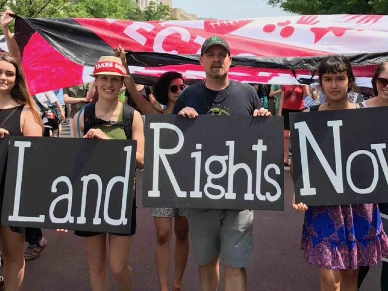 #landrightsnow