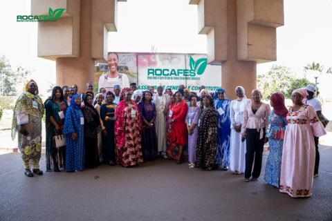 Lancement du Réseau Ouest et Centre Africain des Femmes Entrepreneures Semencières (ROCAFES)